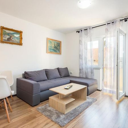 Sunny Apartment Ili Near Amfiteatar PUY Eksteriør bilde